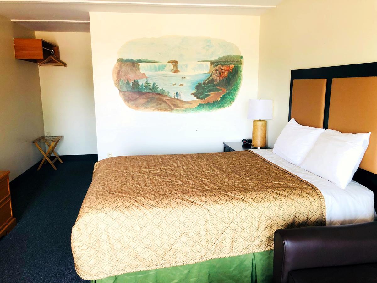 7 Days Inn Niagara Falls Ngoại thất bức ảnh